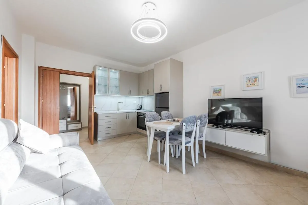 The Seaview Sanctuary By Ps Apartment Golem