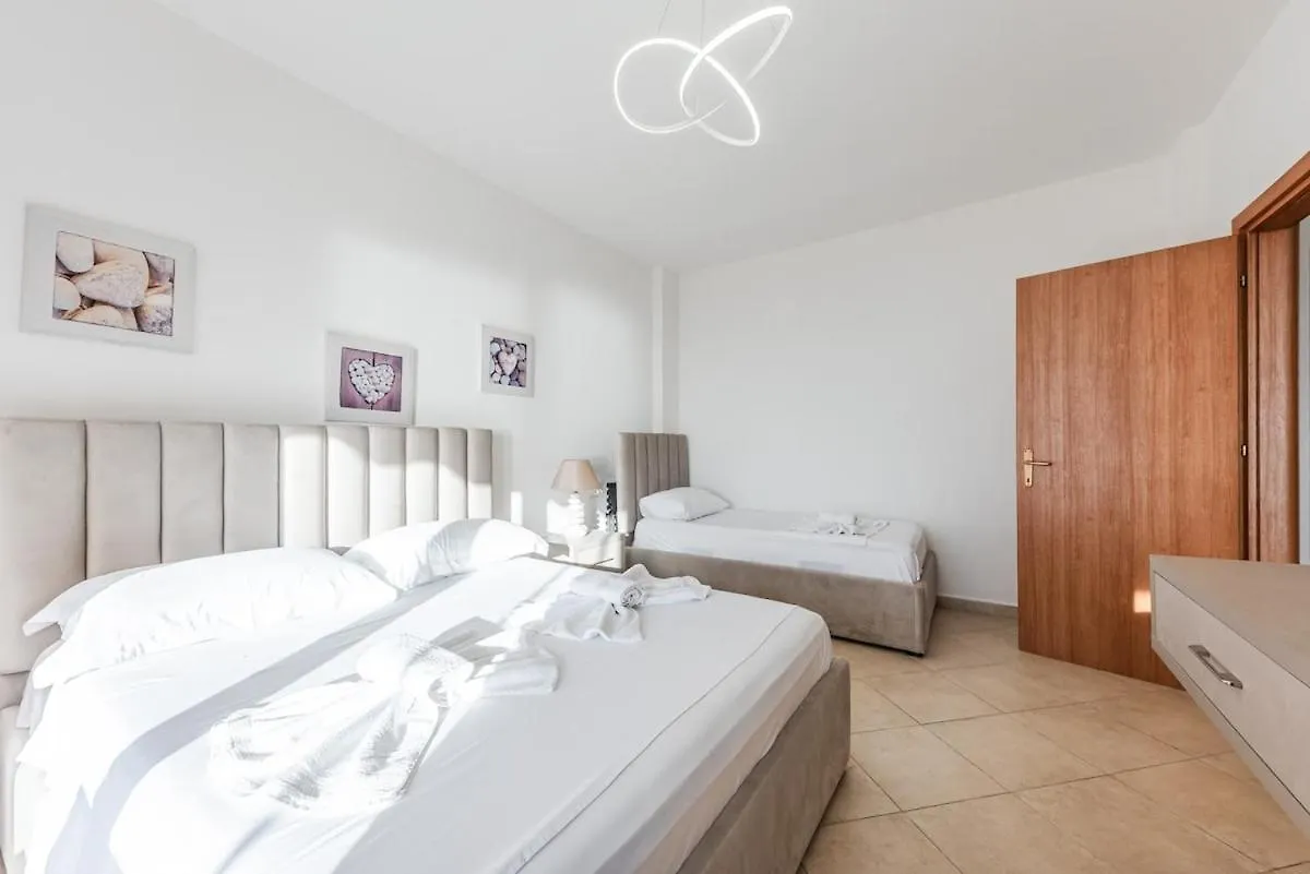 The Seaview Sanctuary By Ps Apartment Golem